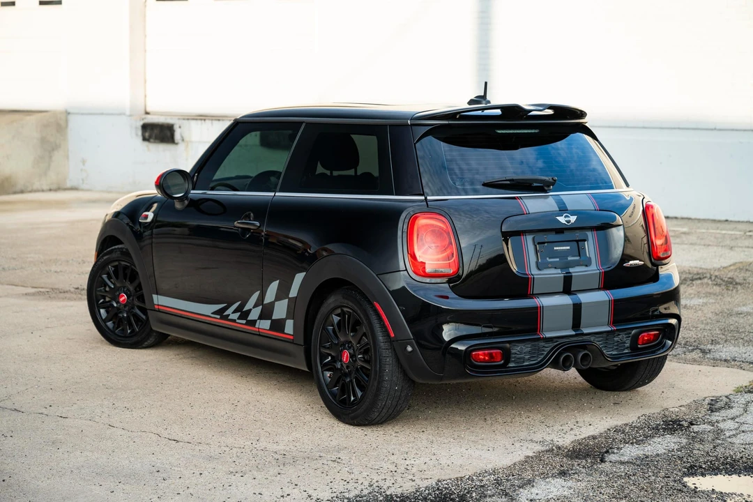 2014 Mini Mini Cooper S 3rd Gen - Image 8 of 31