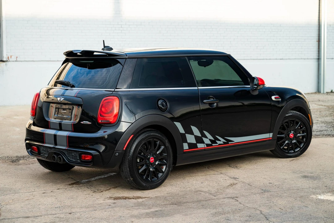 2014 Mini Mini Cooper S 3rd Gen - Image 15 of 31