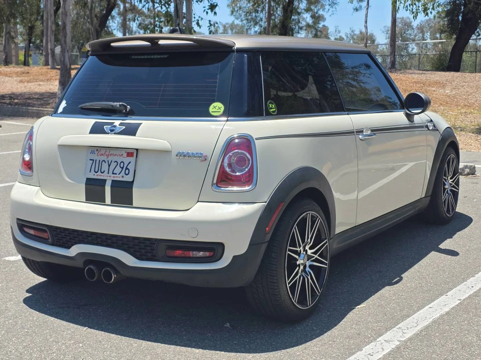 2014 Mini Mini Cooper S 3rd Gen - Image 3 of 20