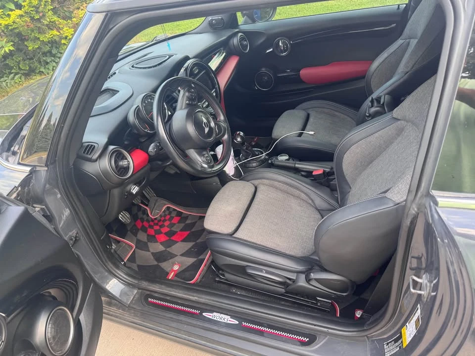 2014 Mini Mini 2nd Gen - Image 2 of 6