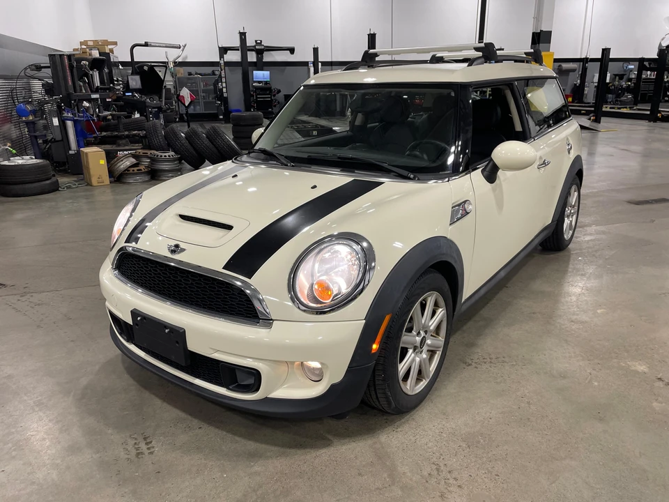 2014 Mini Clubman 1st Gen - Image 17 of 31