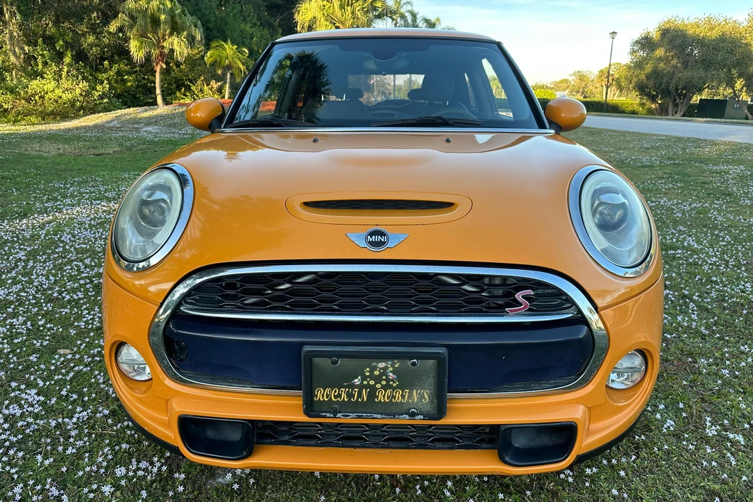 2014 Mini Mini Cooper S 3rd Gen - Image 2 of 31