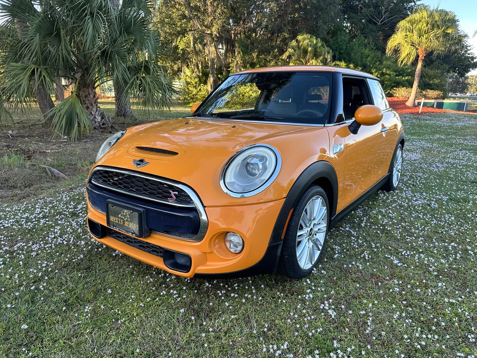 2014 Mini Mini Cooper S 3rd Gen - Image 9 of 31