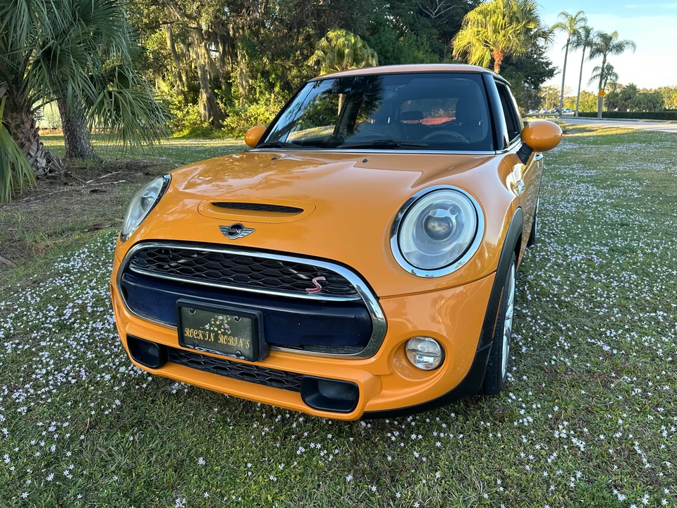 2014 Mini Mini Cooper S 3rd Gen - Image 8 of 31