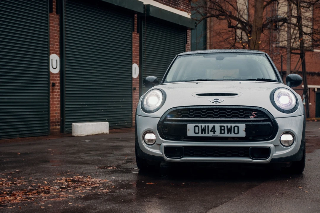 2014 Mini Mini Cooper S 3rd Gen - Image 15 of 16