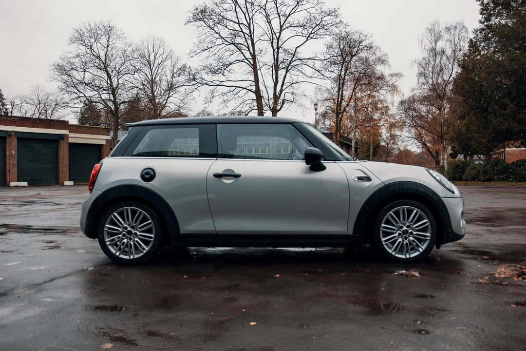 2014 Mini Mini Cooper S 3rd Gen - Image 4 of 16