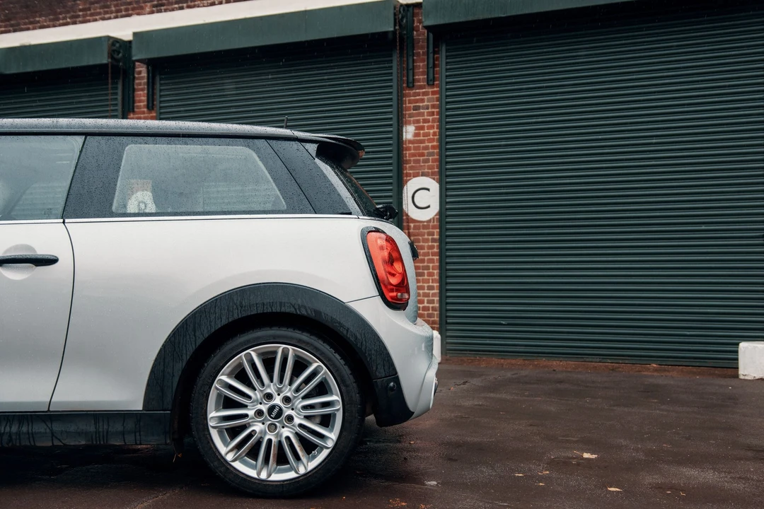 2014 Mini Mini Cooper S 3rd Gen - Image 9 of 16