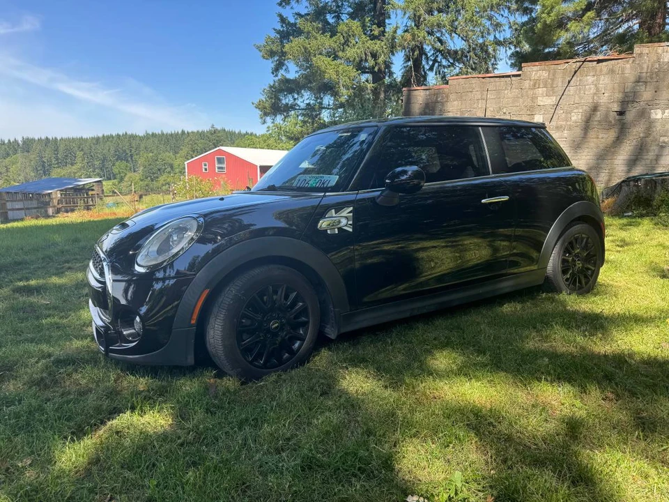 2014 Mini Mini Cooper S 3rd Gen - Image 2 of 8