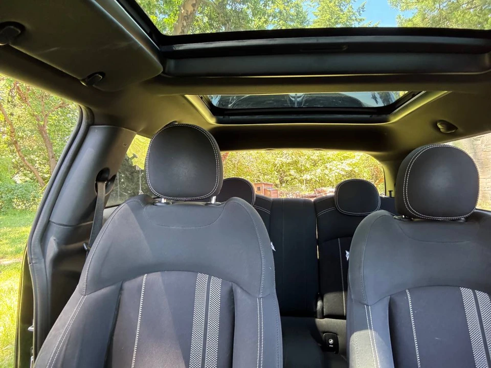 2014 Mini Mini Cooper S 3rd Gen - Image 7 of 8