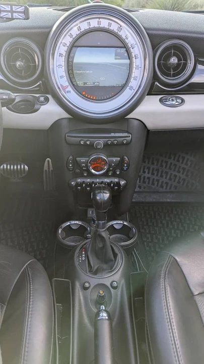 2014 Mini Mini 2nd Gen - Image 15 of 23