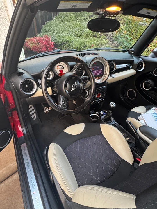 2014 Mini Mini Cooper S 3rd Gen - Image 10 of 19