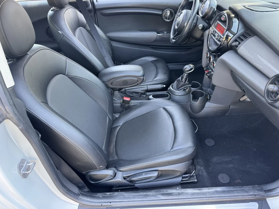 2014 Mini Mini 2nd Gen - Image 26 of 31