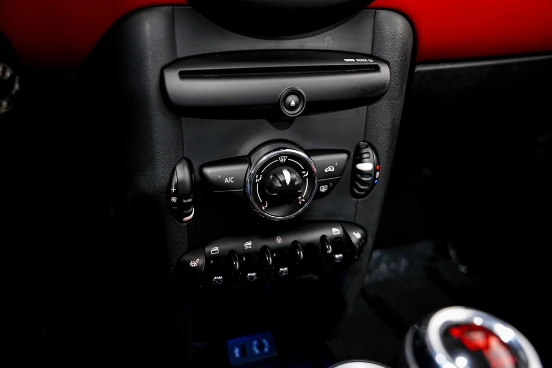 2014 Mini Mini 3rd Gen - Image 15 of 21