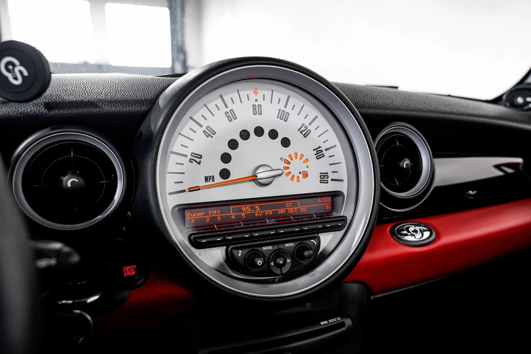 2014 Mini Mini 3rd Gen - Image 14 of 21