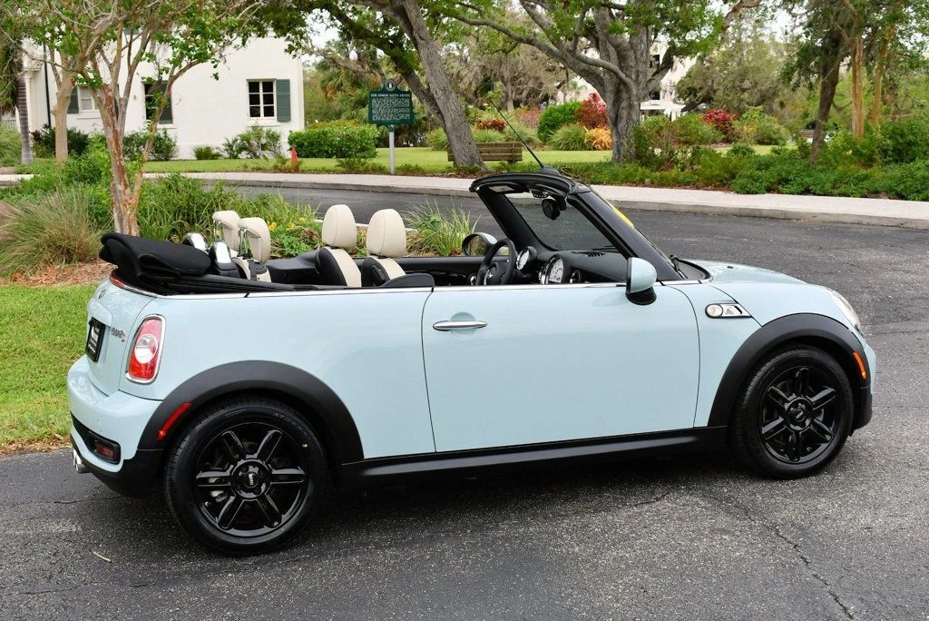 2014 Mini Mini 3rd Gen - Image 6 of 12
