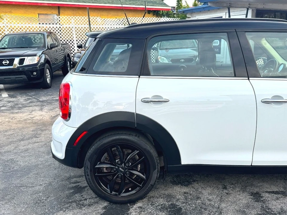 2014 Mini Countryman 1st Gen - Image 16 of 21
