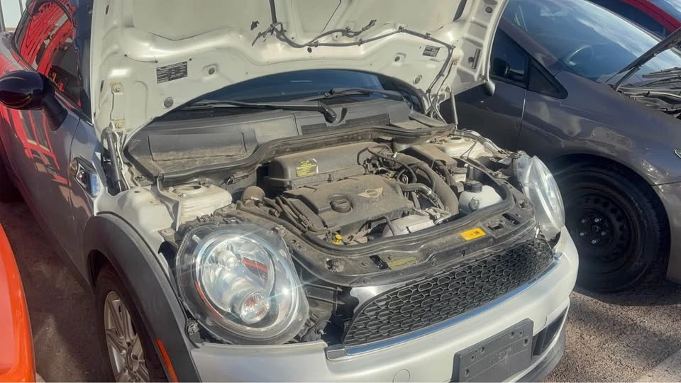 2014 Mini Mini 2nd Gen - Image 2 of 2