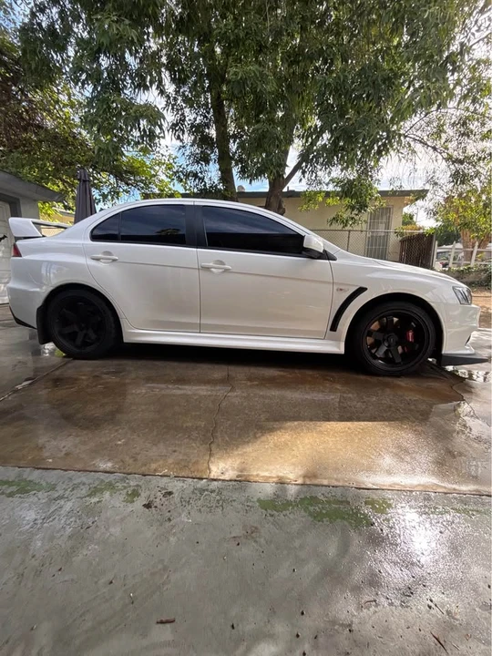 2014 Mitsubishi Lancer Evolution X 9th Gen - Image 5 of 7