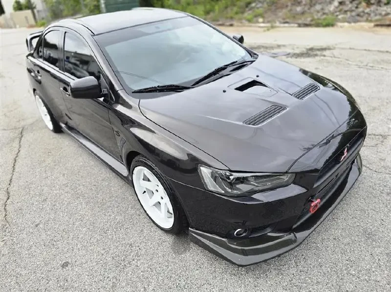 2014 Mitsubishi Lancer Evolution X 9th Gen - Image 8 of 16