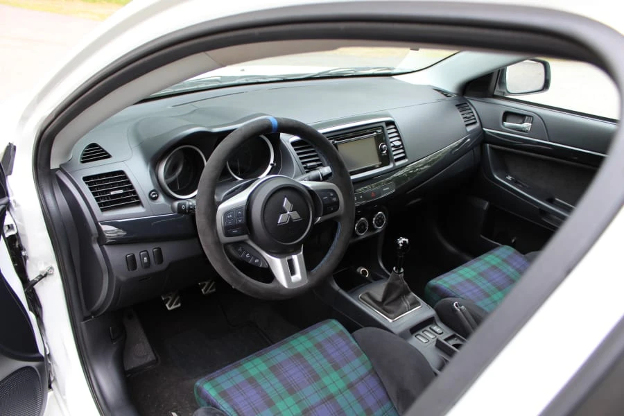 2014 Mitsubishi Lancer Evolution X 9th Gen - Image 3 of 11