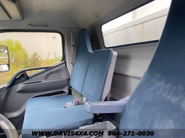 2014 Mitsubishi Fuso Canter 8th Gen - Image 12 of 30