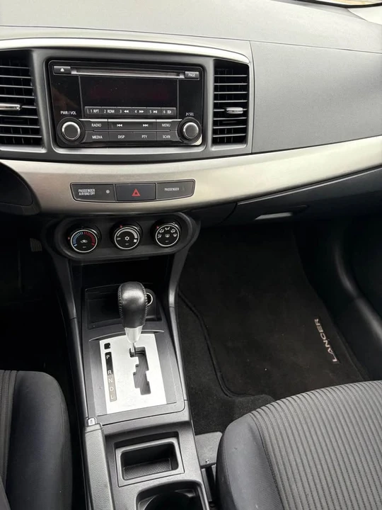 2014 Mitsubishi Lancer 10th Gen - Image 9 of 11