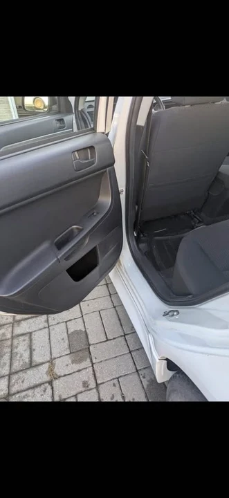 2014 Mitsubishi Lancer 10th Gen - Image 6 of 9