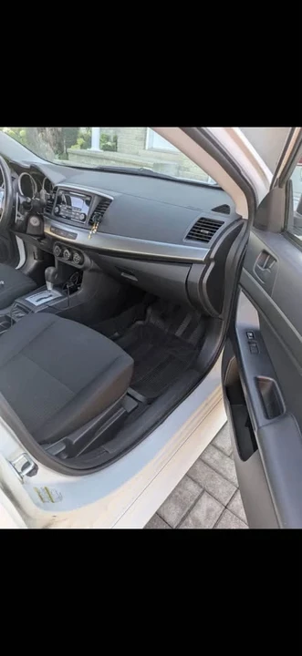 2014 Mitsubishi Lancer 10th Gen - Image 7 of 9