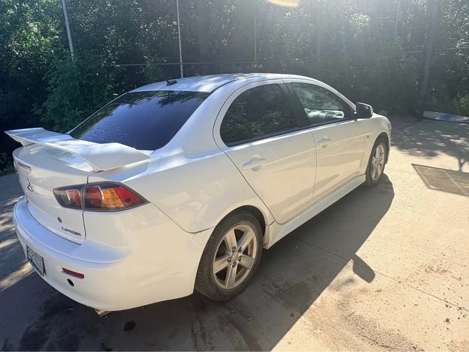 2014 Mitsubishi Lancer 9th Gen - Image 5 of 10