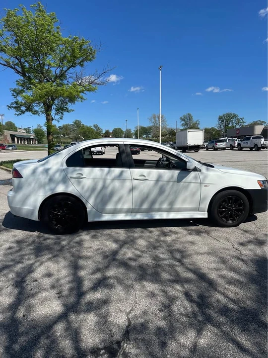 2014 Mitsubishi Lancer 9th Gen - Image 4 of 9