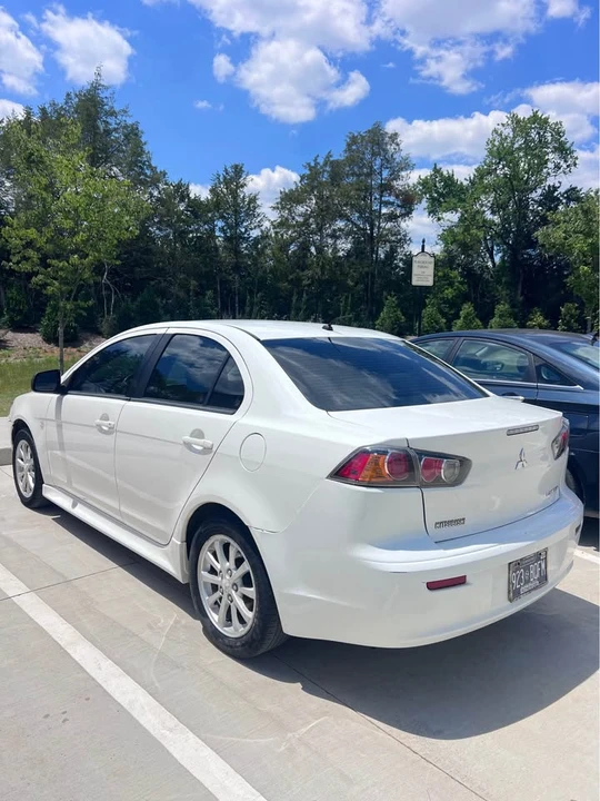 2014 Mitsubishi Lancer 9th Gen - Image 2 of 9