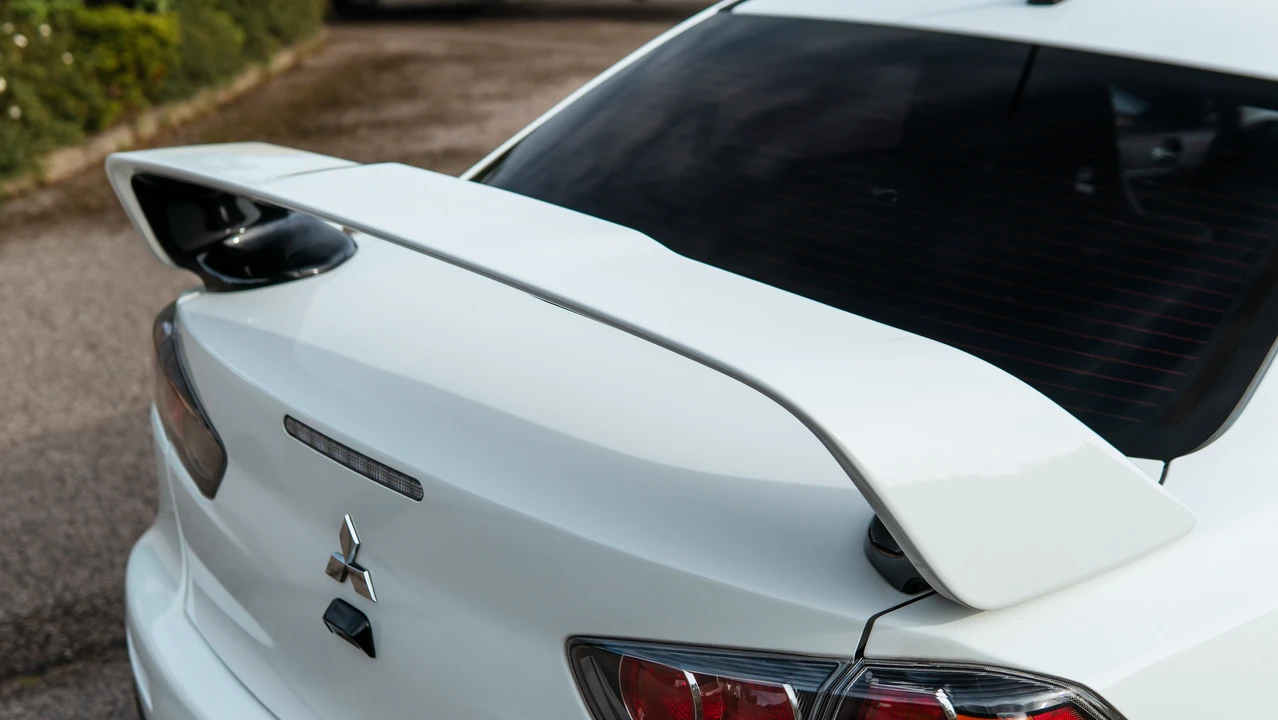 2014 Mitsubishi Lancer Evolution X 9th Gen - Image 26 of 31