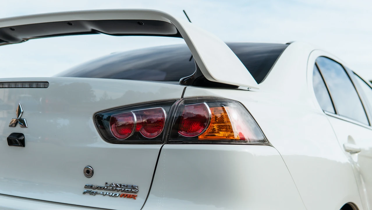 2014 Mitsubishi Lancer Evolution X 9th Gen - Image 27 of 31