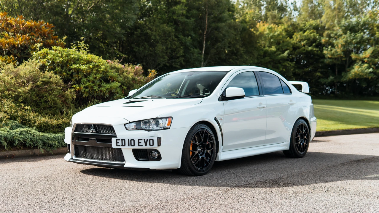 2014 Mitsubishi Lancer Evolution X 9th Gen - Image 8 of 31