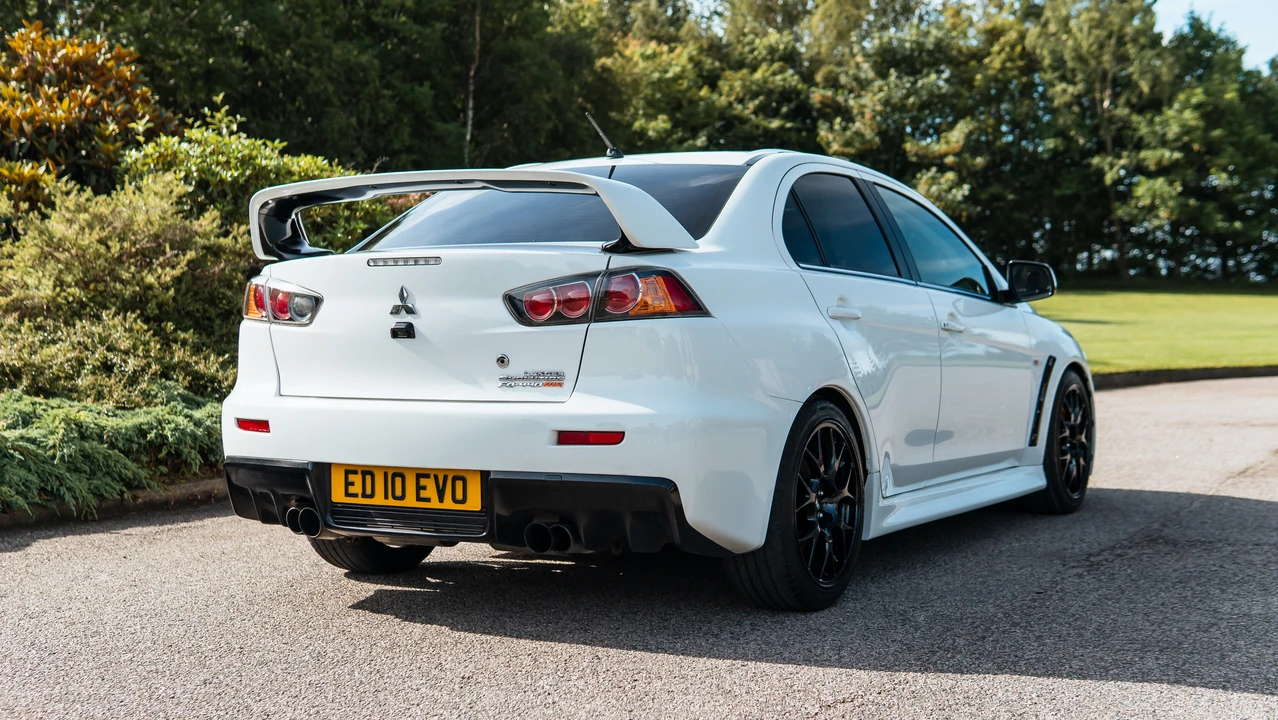 2014 Mitsubishi Lancer Evolution X 9th Gen - Image 4 of 31
