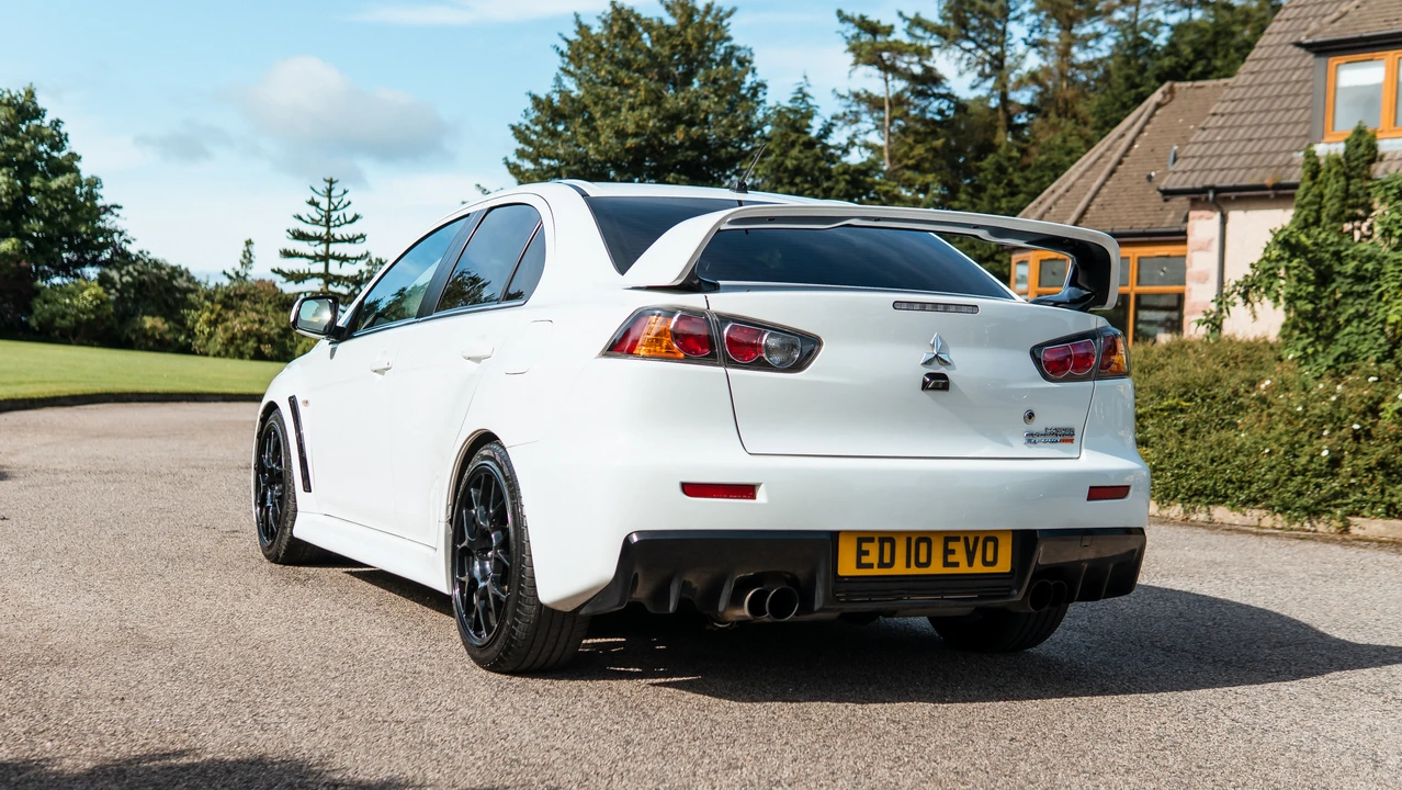 2014 Mitsubishi Lancer Evolution X 9th Gen - Image 6 of 31