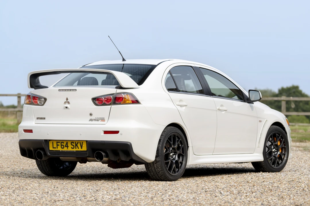 2014 Mitsubishi Lancer Evolution X 9th Gen - Image 12 of 31