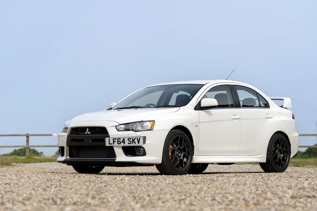 2014 Mitsubishi Lancer Evolution X 9th Gen - Image 9 of 31