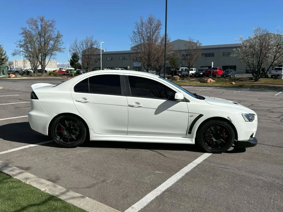 2014 Mitsubishi Lancer Evolution X 9th Gen - Image 5 of 13