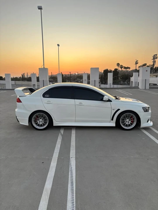 2014 Mitsubishi Lancer Evolution X 9th Gen - Image 4 of 18