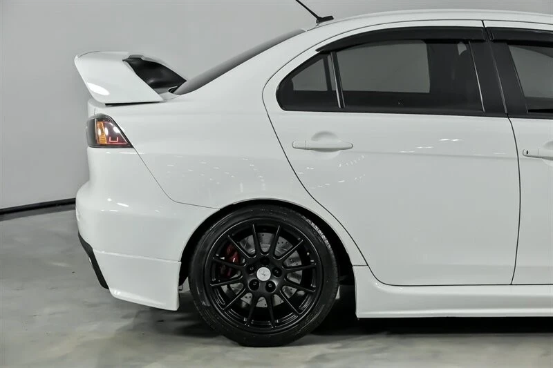 2014 Mitsubishi Lancer Evolution X 9th Gen - Image 13 of 21