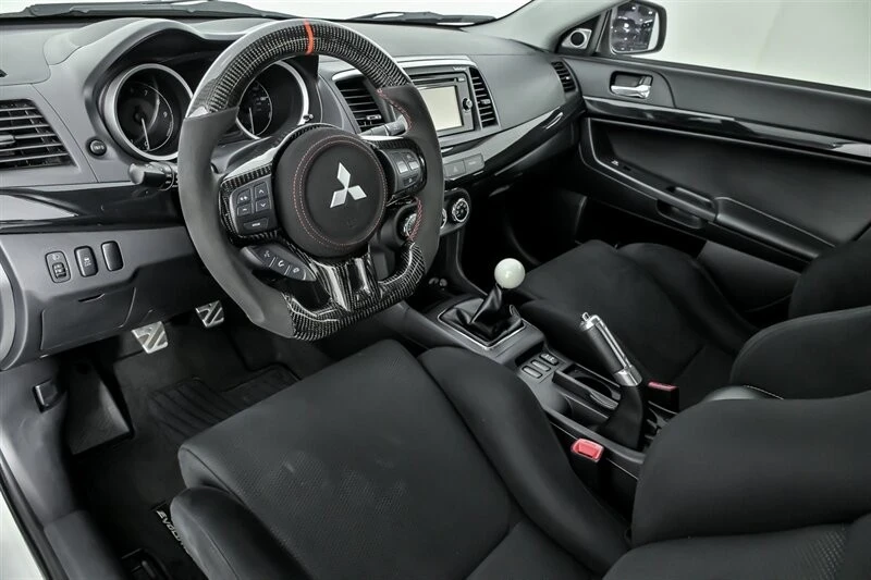 2014 Mitsubishi Lancer Evolution X 9th Gen - Image 19 of 21