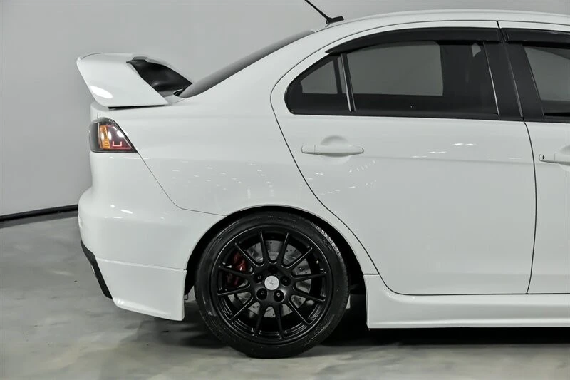 2014 Mitsubishi Lancer Evolution X 9th Gen - Image 13 of 21