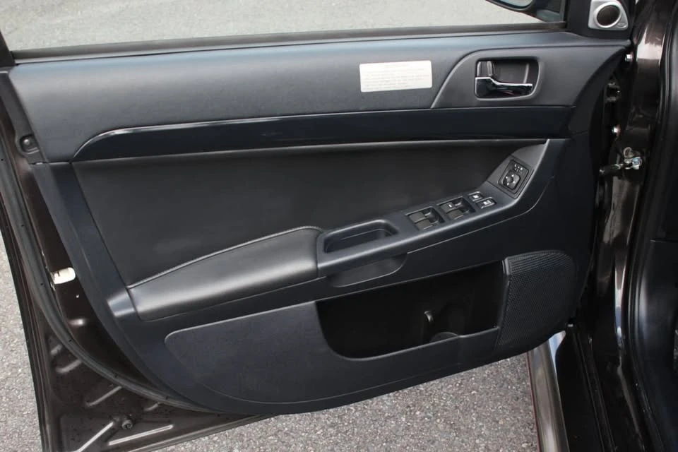 2014 Mitsubishi Lancer Evolution X 9th Gen - Image 9 of 20