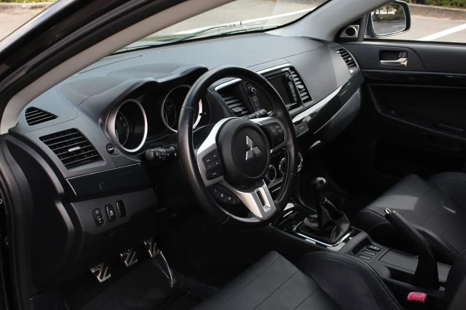 2014 Mitsubishi Lancer Evolution X 9th Gen - Image 12 of 20