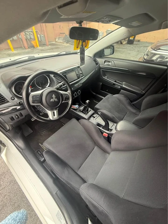 2014 Mitsubishi Lancer Evolution X 9th Gen - Image 9 of 11