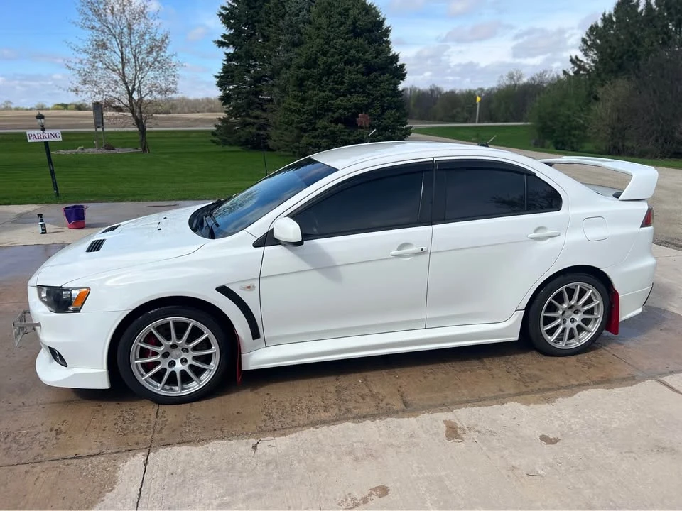 2014 Mitsubishi Lancer Evolution X 9th Gen - Image 4 of 12