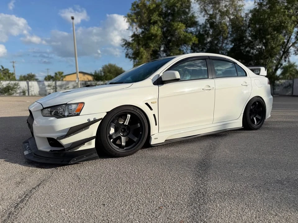 2014 Mitsubishi Lancer Evolution X 9th Gen - Image 2 of 20