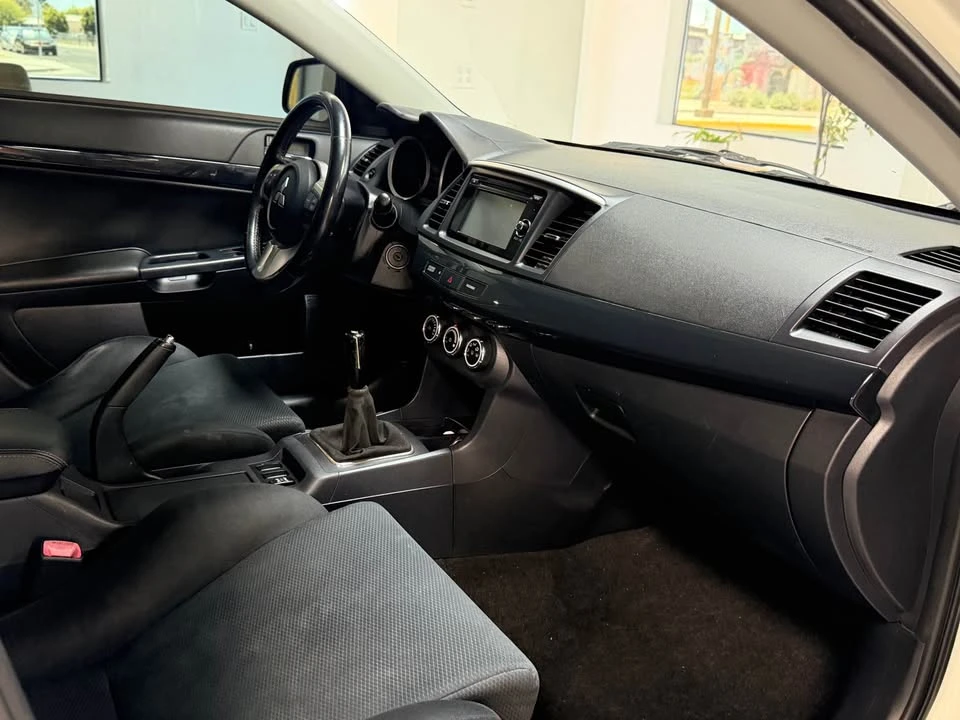 2014 Mitsubishi Lancer Evolution X 9th Gen - Image 16 of 19