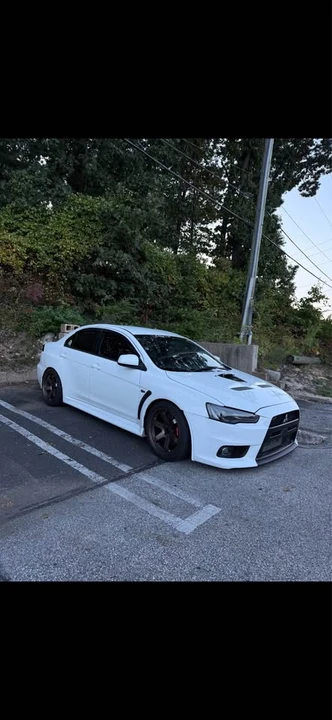 2014 Mitsubishi Lancer Evolution X 9th Gen - Image 4 of 6